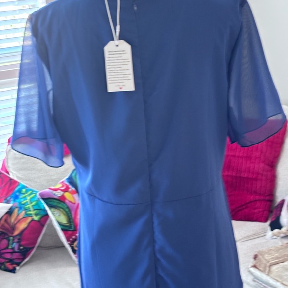 Elegant Blue Short Sleeve Dress-size 14 - Picture 10 of 14